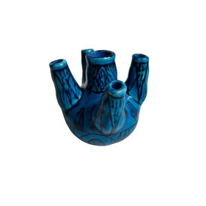 MMA five finger vase vessel